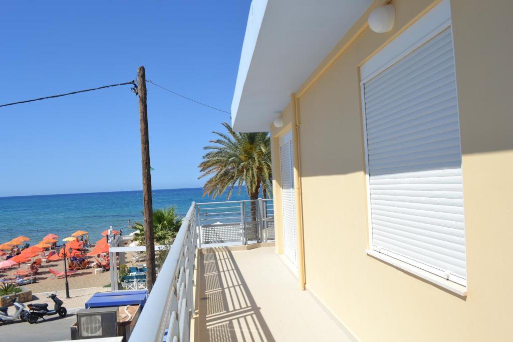 4S Beach Superior Apartments Stalida Eksteriør bilde